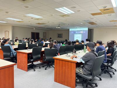 116年度教學實踐研究計畫徵件說明會115.10.12圖片